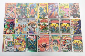 Lot Of 21 Marvel Comic Books Including Some Older Ones