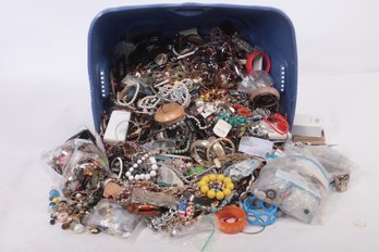 XL Lot Of Unsorted Costume Jewelry