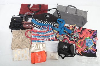 Large Grouping Of Purses & Bags