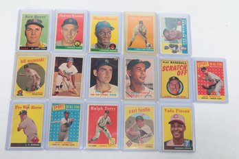 1950's Topps Baseball Card Lot With Pee Wee Reese And Ernie Banks