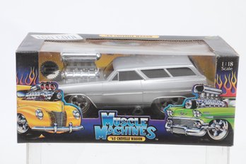 Muscle Machine 1/18 1965 Chevelle Wagon