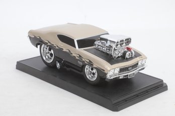 Muscle Machine 1/18 Scale 1969 Chevelle SS