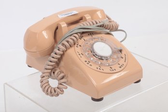 Vintage Beige Rotary Phone