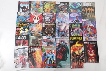 28 Miscellaneous Marvel Comic Books: Spiderman, Fantastic Four, Star Wars, X-men, Captain America & More