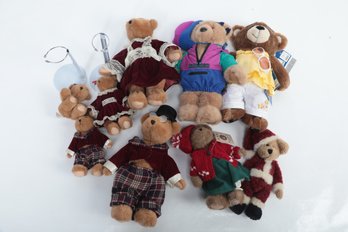 Large Grouping Of Mixed Stuffed Bears: Build-A-Bear, Boyds, Etc.