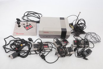 NINTENDO Entertainment System With NES Advantage Remote & 4 Controllers