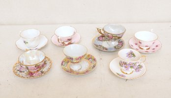 Grouping Of 8 Vintage Tea Cups & Saucers