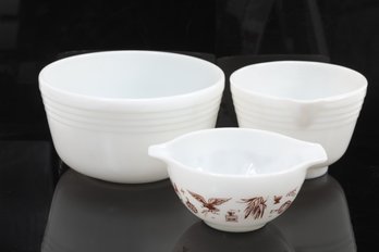 Group Of 3 Pyrex Bowls