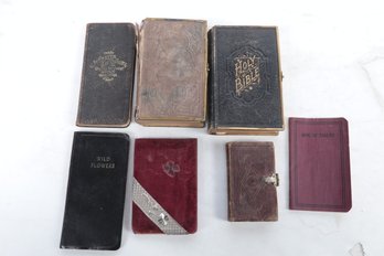 7 Late 1800's To Early 1900 Small Books - See Description