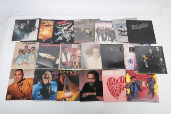 20 Vintage Vinyl Records: Spinners, Ray Parker Jr, Kool & The Gang, & Many More!!