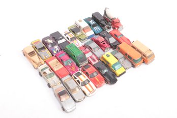 Large Lot Of Hot Wheels Cars