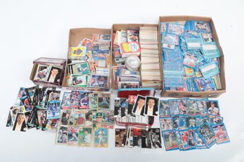 Assorted Baseball Card Lot