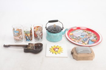 Group Of Vintage Collectibles Include Coca Cola Tray, Star Wars Glasses & More