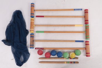 Pre-Owned Croquet Set W/Mallets, Balls & Stakes (No Wickets)