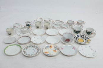 Grouping Of Mixed Antique Porcelain Tea Cups & Saucers