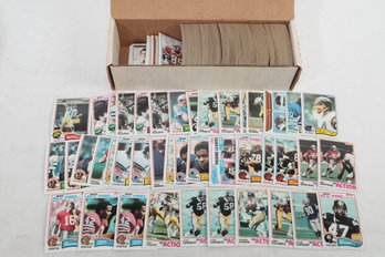 1982 TOPPS FOOTBALL 400 COUNT STARTER PARTIAL SET LOT W/ STARS & ROOKIES RONNIE LOTT ANTHONY MUNOZ MONTANA NM