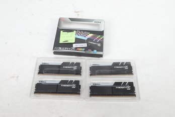 G. Skill TridentZ DDR4 F4-3200C16Q 32gtzr