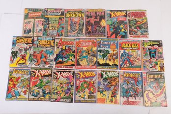 Large Lot Of Marvel Comic Books .15c .20c And .25 Cent