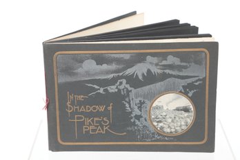 Photography. Vintage Pikes Peak  Colorado View Book Ca. 1907