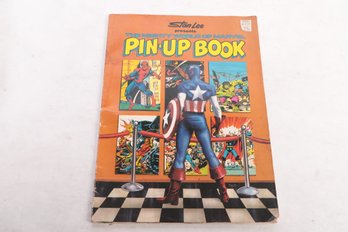 1978 1st Edition Stan Lee 'Mighty World Of Marvel' Pin-Up Book
