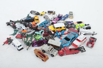 Mixed Grouping Of Vintage & Modern Hot Wheels & Cars