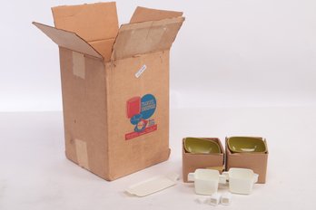 1950-60's Byrd Tranquil (Plastic) Dinnerware Set In Original Box