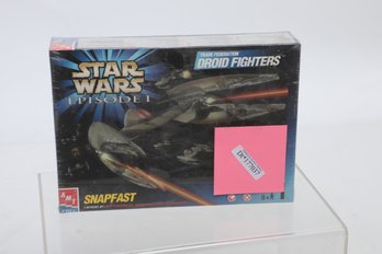 Star Wars Episode 1 Trade Federation Droid Fighters Snapfast Model Kit