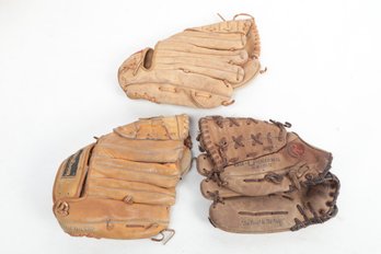 3 Vintage Baseball Gloves - Tom Seaver - Richie Zisk - Mike Schmidt