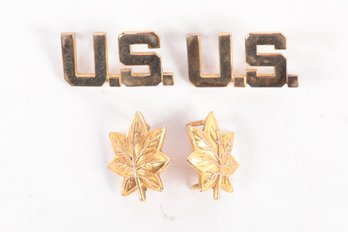 Grouping Of WWII Military Pins Marked 10K (Pair Of Oak Leaves & US)