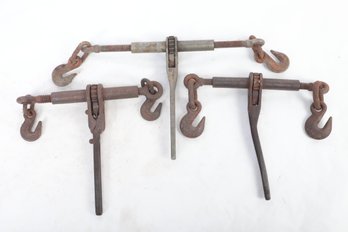 Group Of 3 Chain Binders With Hooks