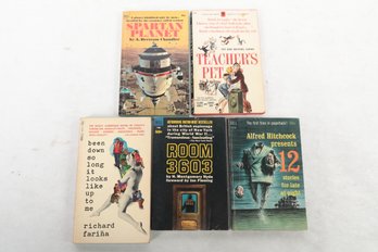 5 Mixed Subjects Novels Including Alfred Hitchcocks ' 12 Stories '  & ' Spartan Planet ' By A. Betram Chandler