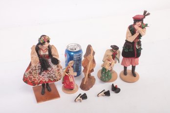 Grouping Of Vintage Hand Made Polish Dolls & Decorative Items