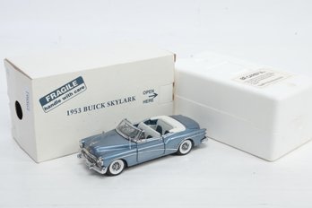 Danbury Mint 1953 Buick Skylark 1:25 Scale Die Cast Replica