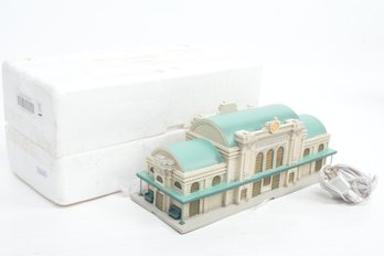 Hawthorne Village 'Union Station' Lighted Building Replica No. 980