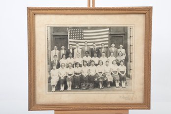 18 1/2' X 14 3/4' Framed LaSalle 'JHS 17 MAN' Class Photograph R. Gardner NY Photographer