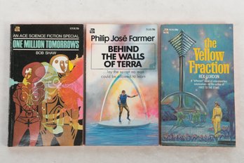 3 Vintage Paperbacks Pulp Fiction Sci-fi  The Yellow Fraction