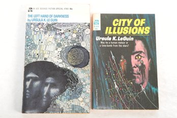 Ursula LeGuin Vintage Paperbacks . Science Fiction