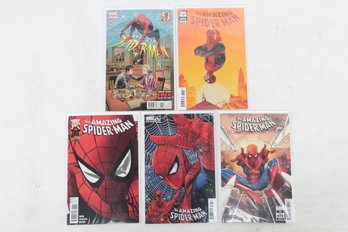 Lot Of 5 Spiderman Related Comic Books
