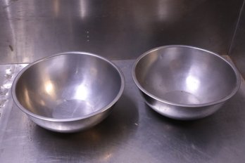 Pair Od Stainless Steel Bowls - Restaurant Quality