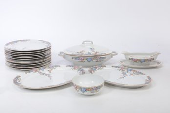 Large Group Of Royal Bavaria Hutschenreuther Selb Vernon China Set