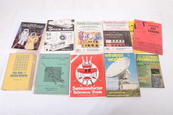 Technology: Vintage Books &  Ephemera Incl. Pulse, Digital & Switching Waveforms