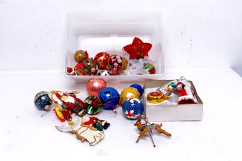 Grouping Of Vintage Christmas Ornaments