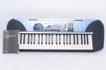 Pre-Owned Yamaha Digital Keyboard PSR-E263 YPT-260