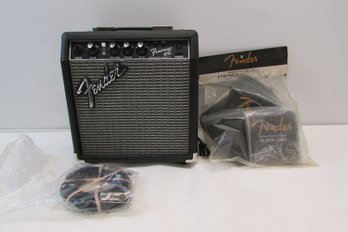 Fender Frontman 10 G Amp, Hat, Pic, And Strings