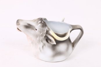 Antique Royal Bayreuth Bavaria Porcelain Figural Cow Creamer