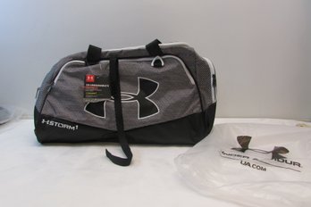 Under Armour Medium Duffle Gym Bag New