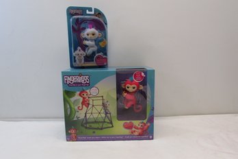 Fingerlings Baby Monkey Finger Pets Lot Of 2