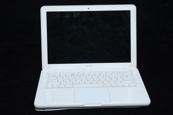 Pre-owned 2009 MacBook