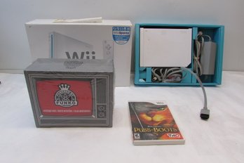 Wii Console, Game  Puss N Boots & Funko Mystery Box Wii Untested