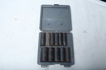 Craftsmen 12-PC Impact Socket Set In Hard Case